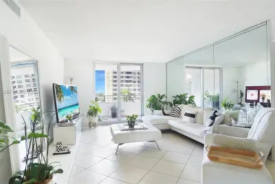 5555 Collins Ave #6T, Miami Beach: photo 1 of 15