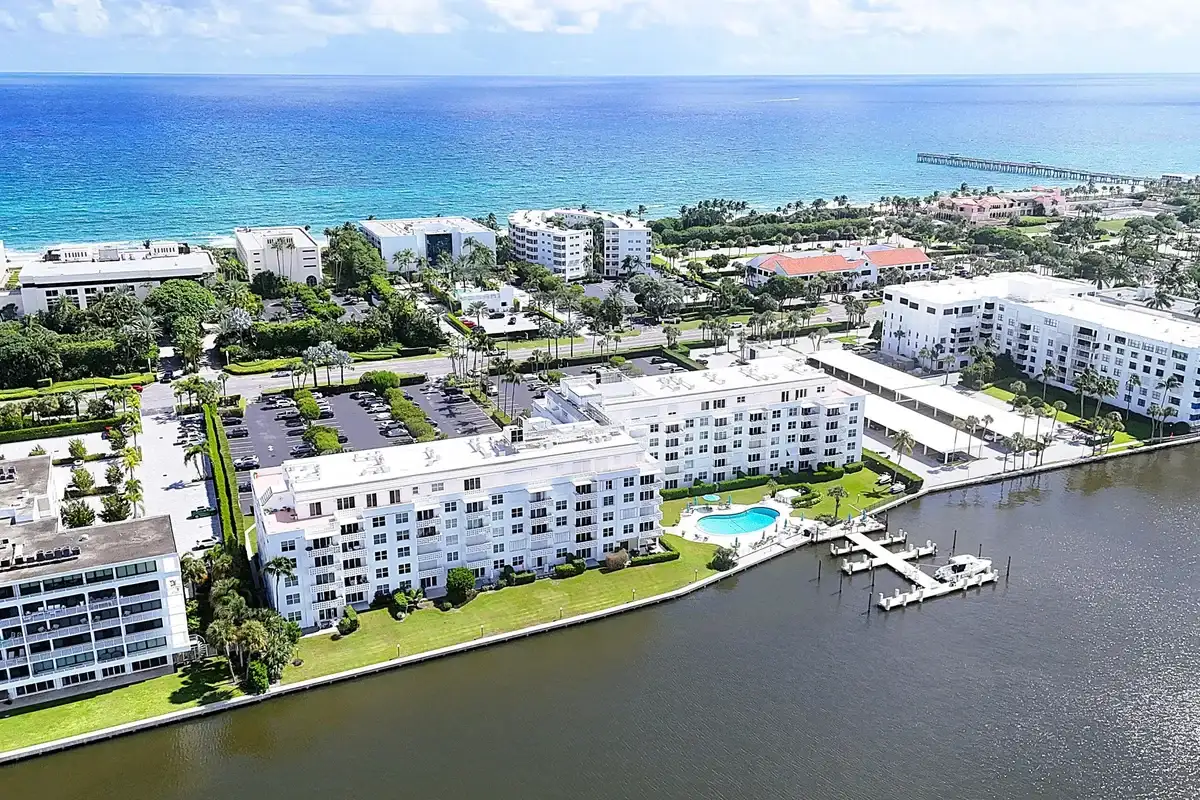 2840 S Ocean Blvd #1070, Palm Beach: photo 1 of 14