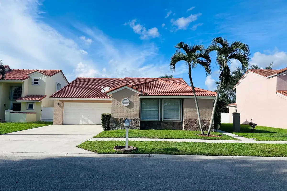 10807 Palm Spring Dr, Boca Raton: photo 1 of 18