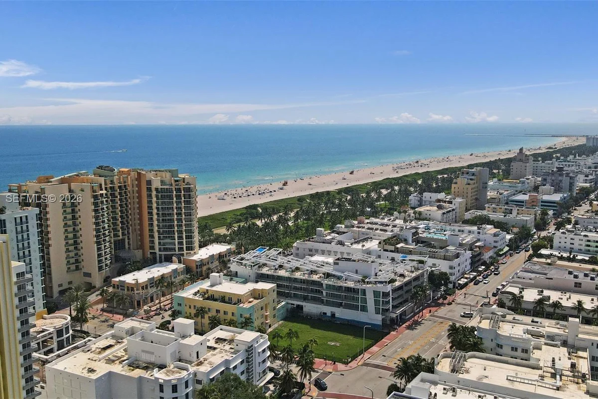 1460 Ocean Dr #308, Miami Beach: photo 1 of 31