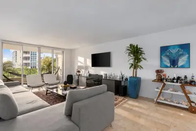 765 Crandon Blvd #310, Key Biscayne: photo 1 of 41
