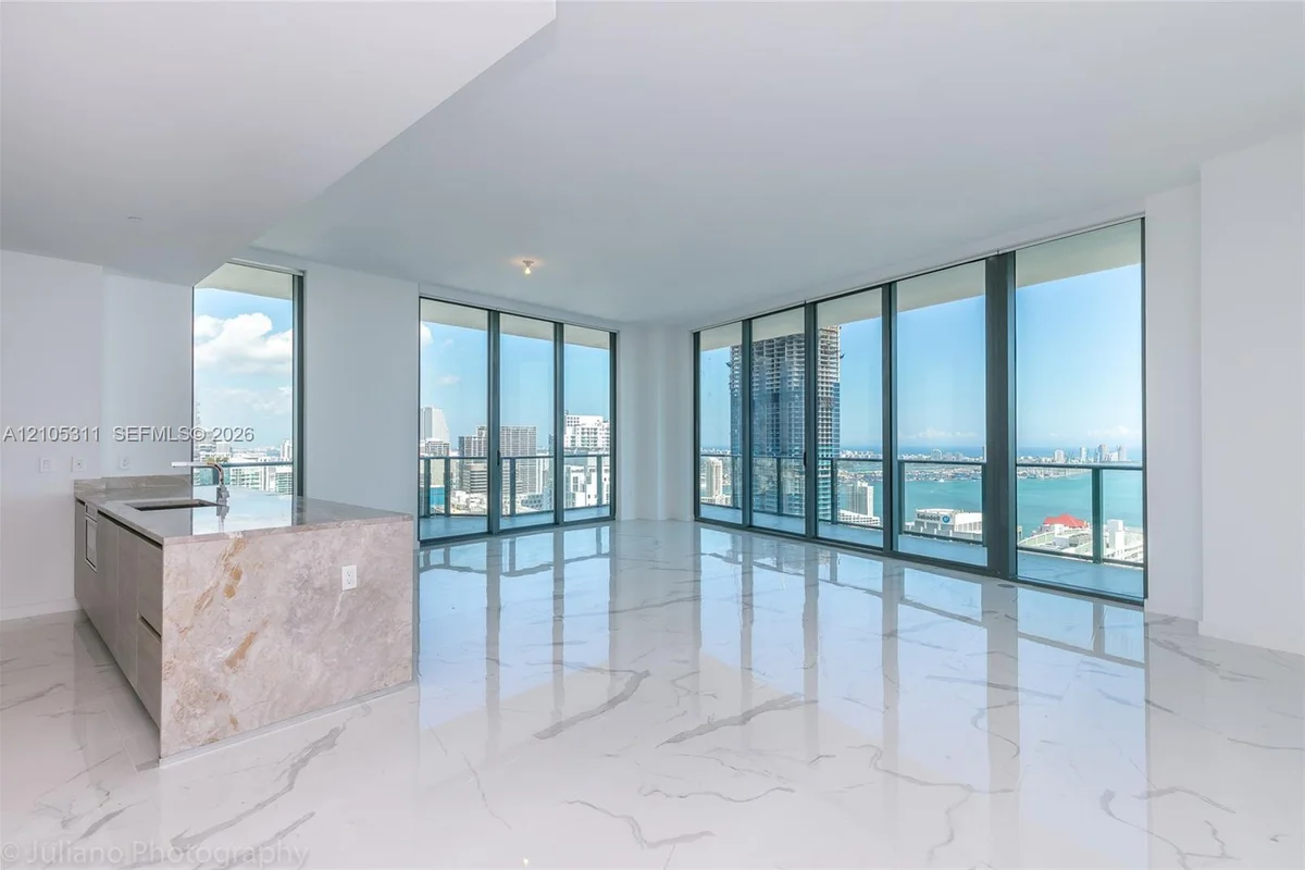 1300 S Miami Ave #PH5101, Miami: photo 1 of 25