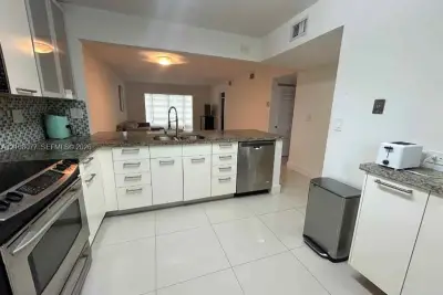 8141 SW 24th Ct #207, Davie: photo 1 of 23
