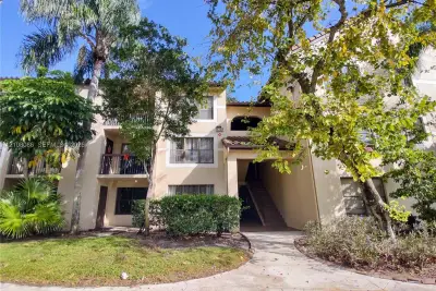 4401 W Mcnab Rd, Pompano Beach: photo 1 of 21