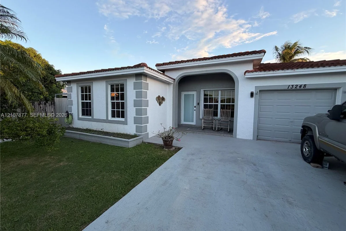 13248 SW 277th Ter, Homestead: photo 1 of 14