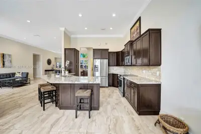 2390 Pheasant Ln, Weston: photo 1 of 48