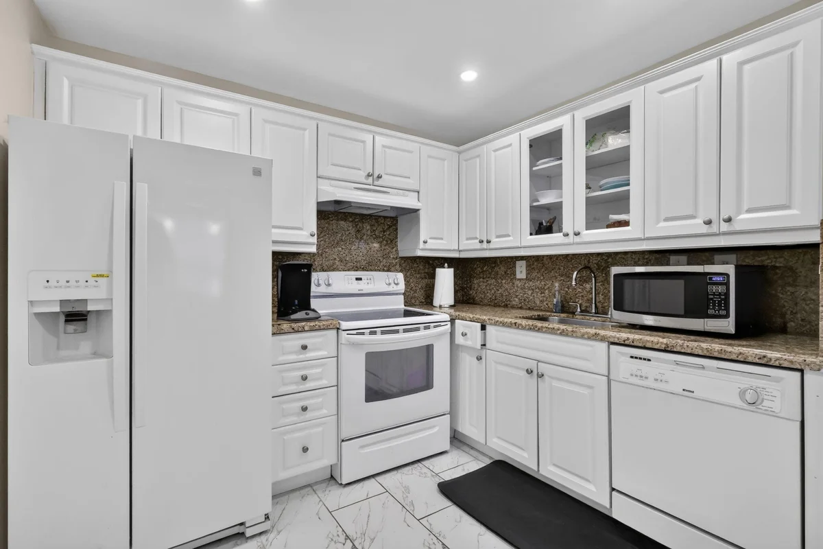 487 Normandy K, Delray Beach: photo 1 of 27