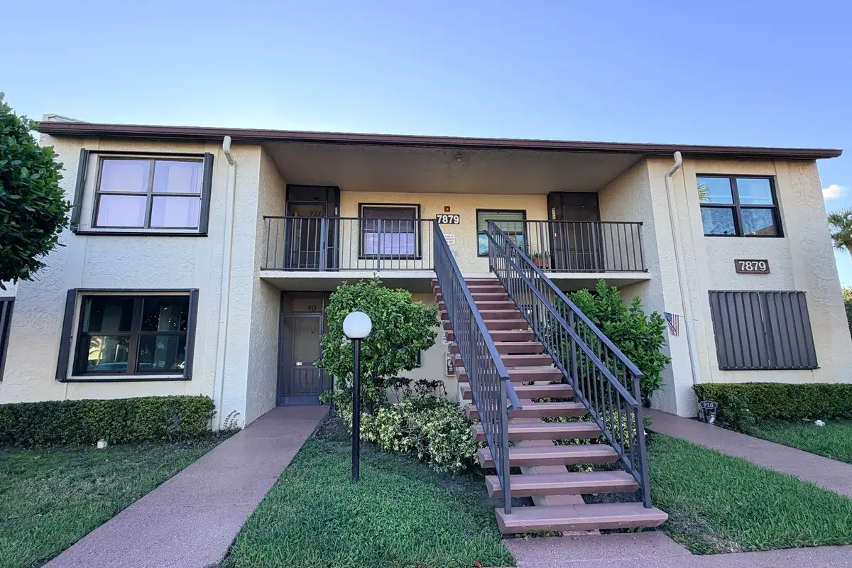 7879 Willow Spring Dr #927, Lake Worth: photo 1 of 32
