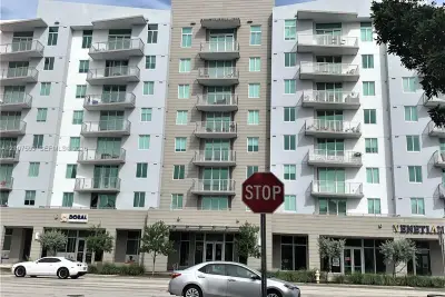 7875 NW 107th Ave #208, Doral: photo 1 of 29
