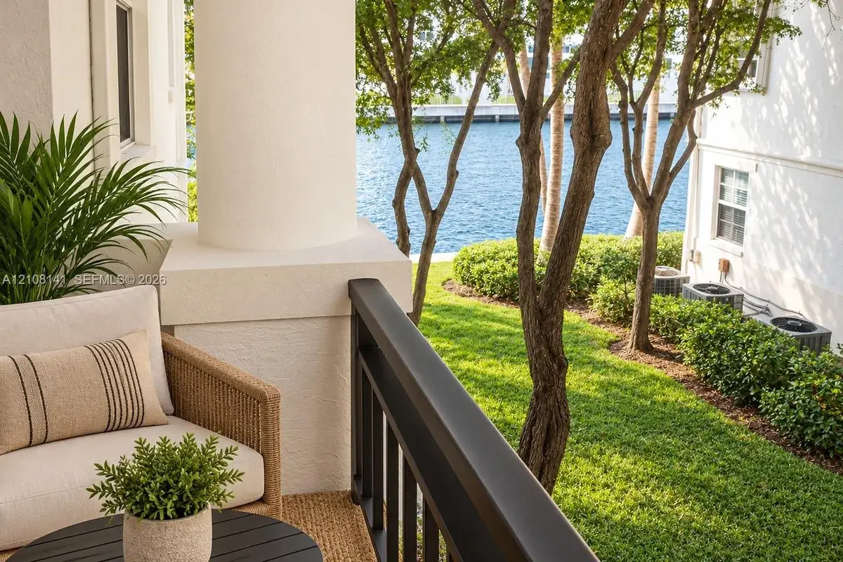 3135 NE 184th St #2205, Aventura: photo 1 of 29