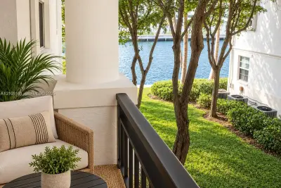 3135 NE 184th St #2205, Aventura: photo 1 of 29