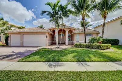 11840 Osprey Pointe Cir, Wellington: photo 1 of 38