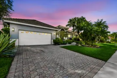 7915 Bridlington Dr, Boynton Beach: photo 1 of 64