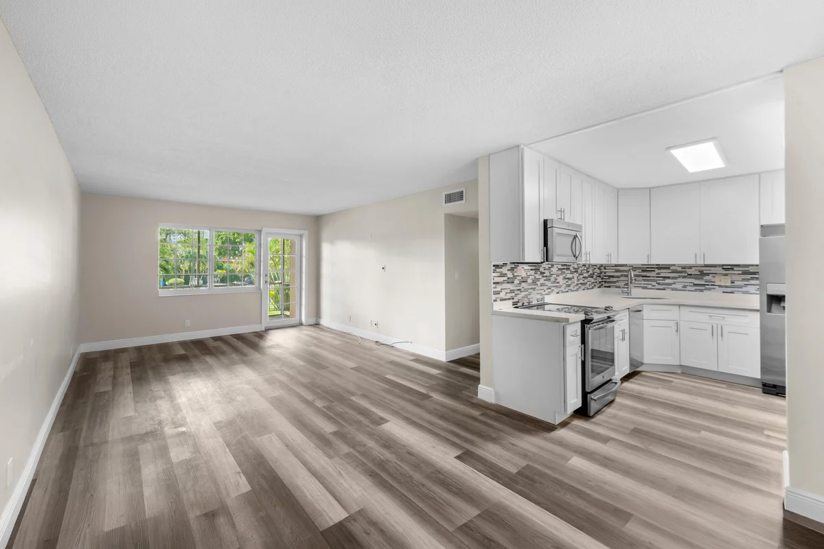 1951 NE 2nd Ave #I216, Wilton Manors: photo 1 of 48