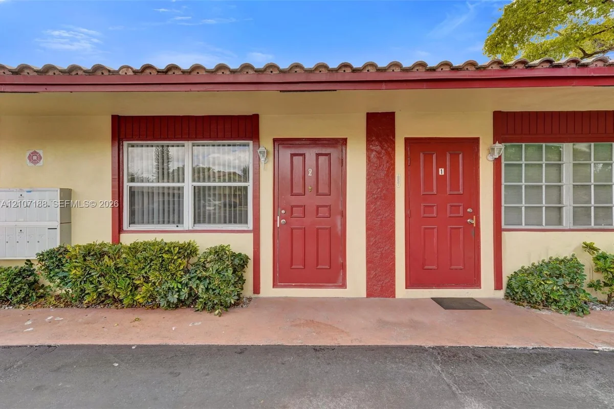 10301 NW 36th St #2, Coral Springs: photo 1 of 27