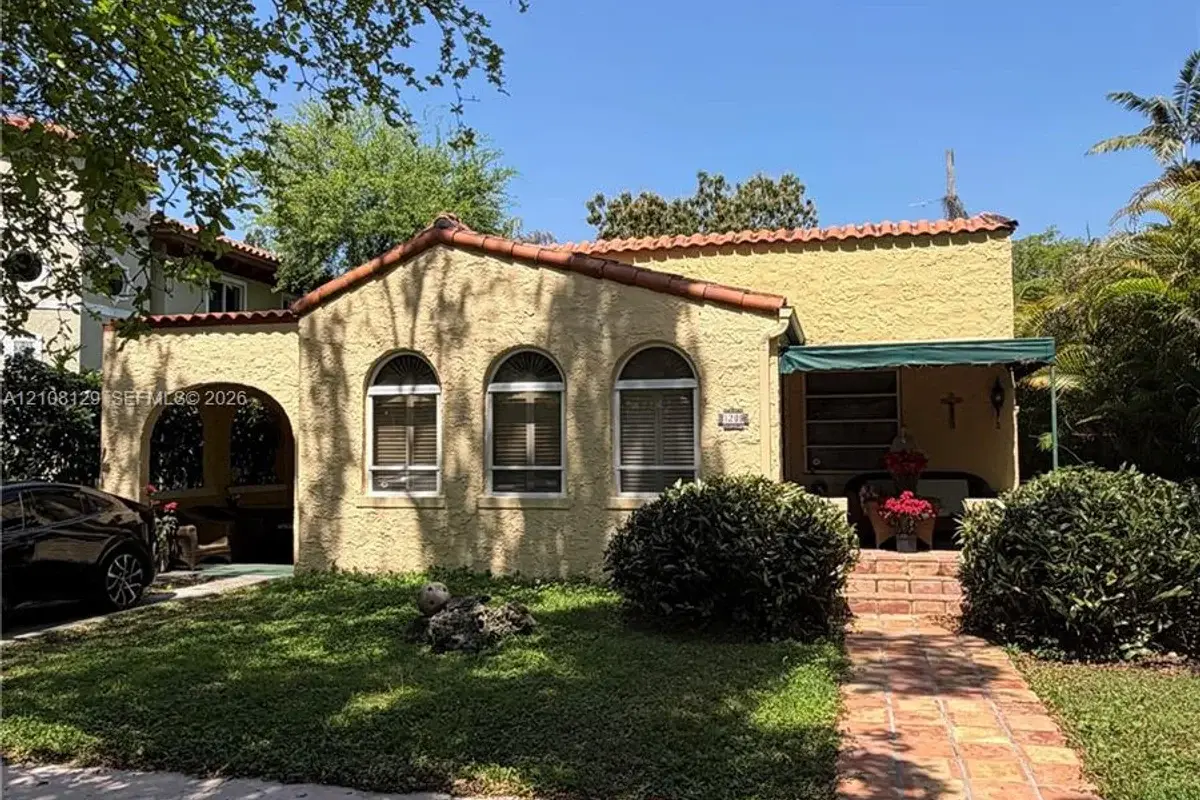 1209 Mariana Ave, Coral Gables: photo 1 of 12
