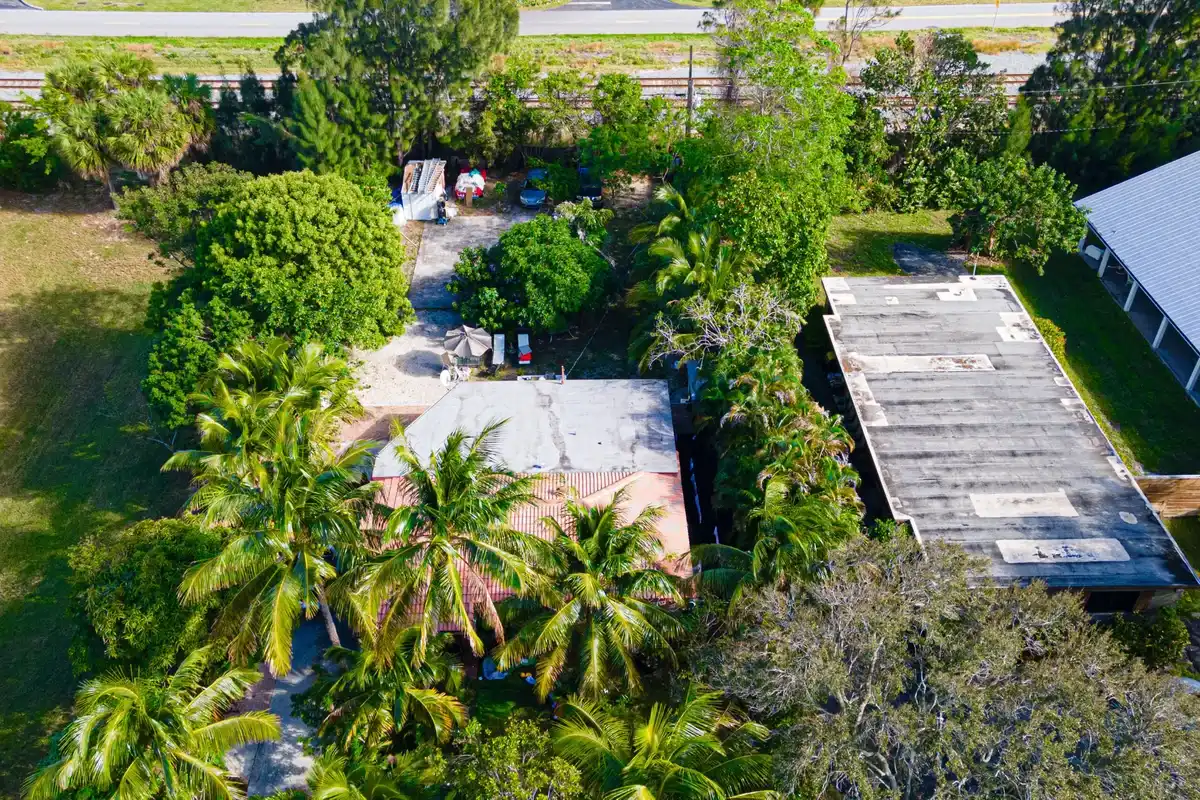 1501 NE 3rd Ave, Delray Beach: photo 1 of 35