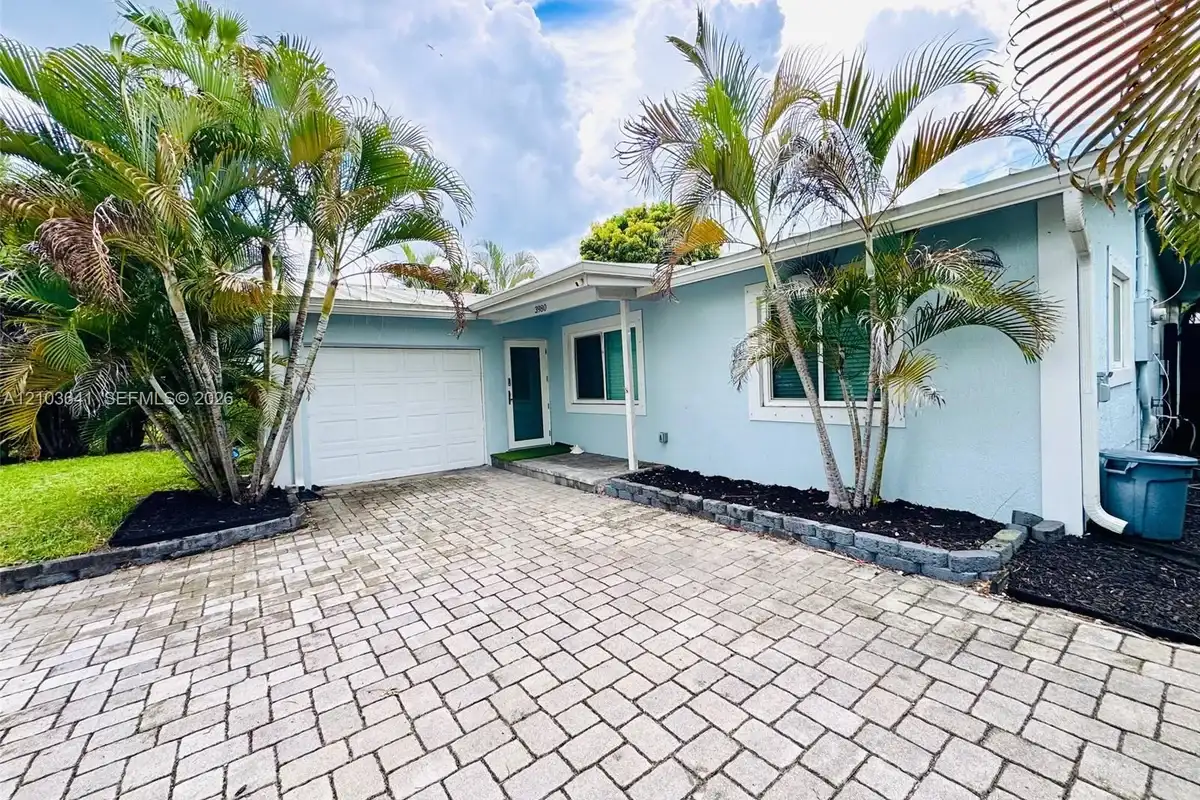 3980 N 67th Ave, Hollywood: photo 1 of 33