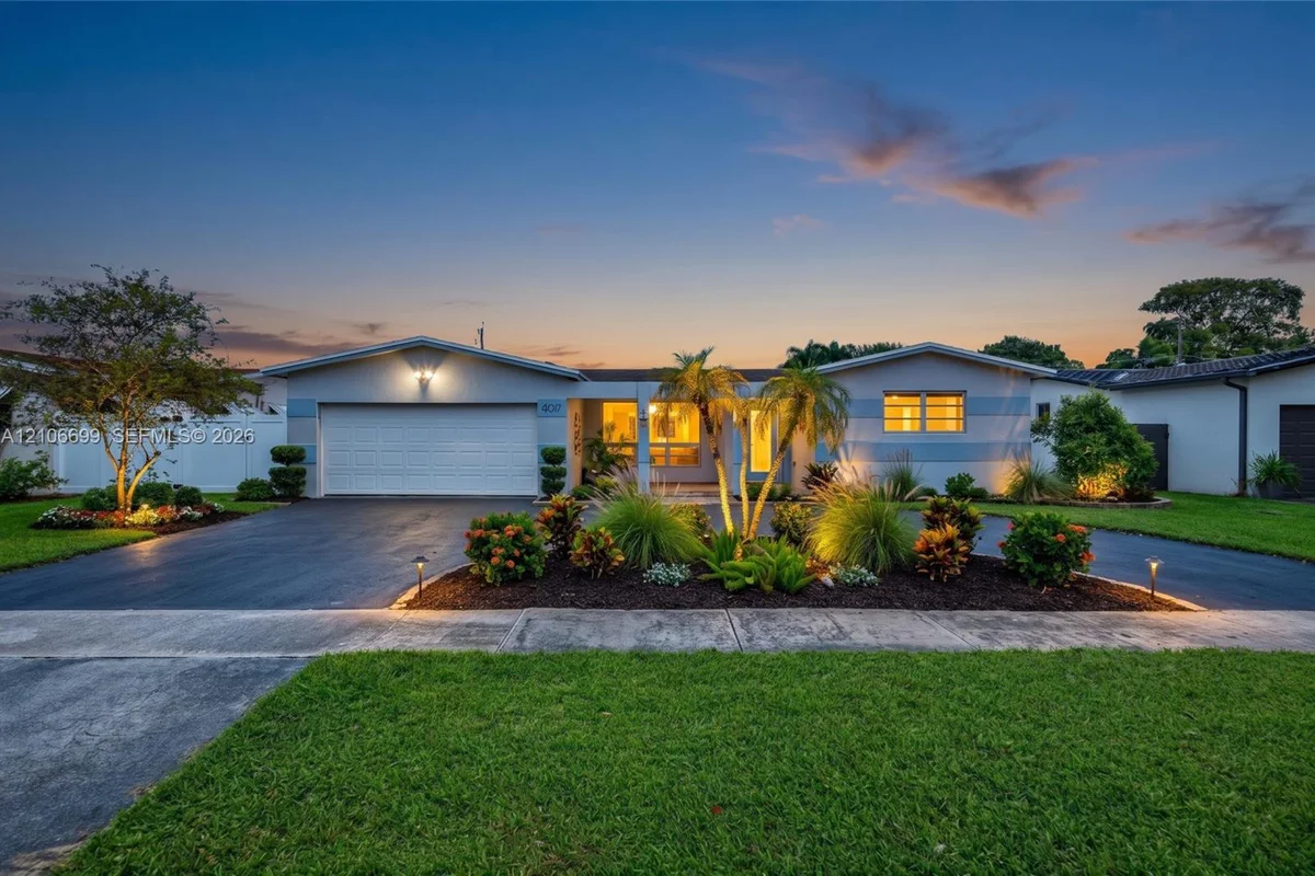 9121 SW 54th Pl, Cooper City: photo 1 of 72