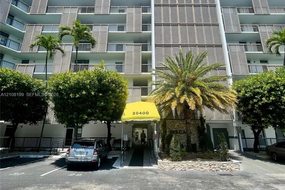 20400 W Country Club Dr #608, Aventura: photo 1 of 19