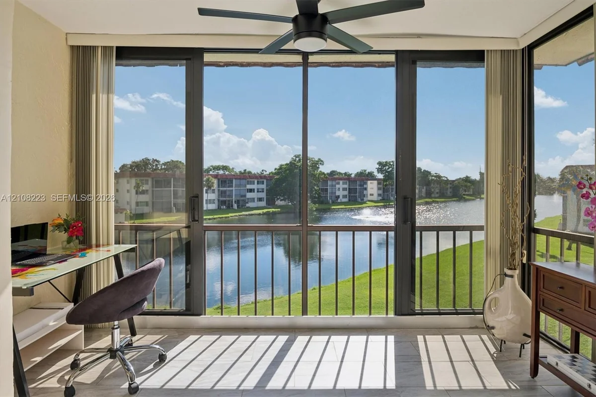311 S Hollybrook Dr #309, Pembroke Pines: photo 1 of 46