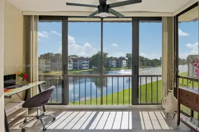 311 S Hollybrook Dr #309, Pembroke Pines: photo 1 of 46