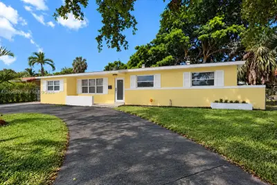 3621 NW 6th Pl, Lauderhill: photo 1 of 1