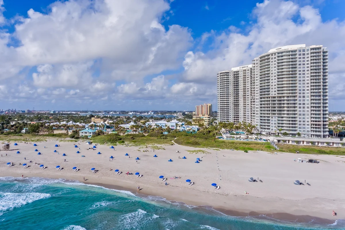 2700 N Ocean Dr #306B, Riviera Beach: photo 1 of 37