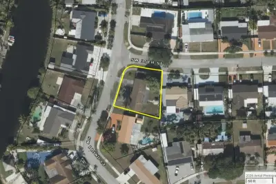 3501 SW 123rd Ct, Miami: photo 1 of 37