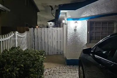 765 NW 129th Pl, Miami: photo 1 of 1