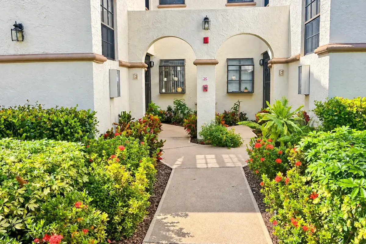 5253 Brisata Cir #F, Boynton Beach: photo 1 of 20