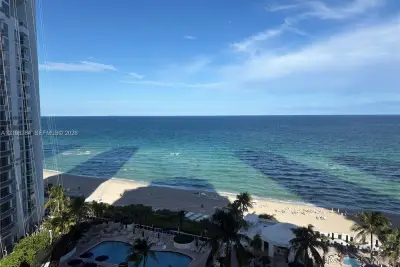 18001 Collins Ave #908, Sunny Isles Beach: photo 1 of 22