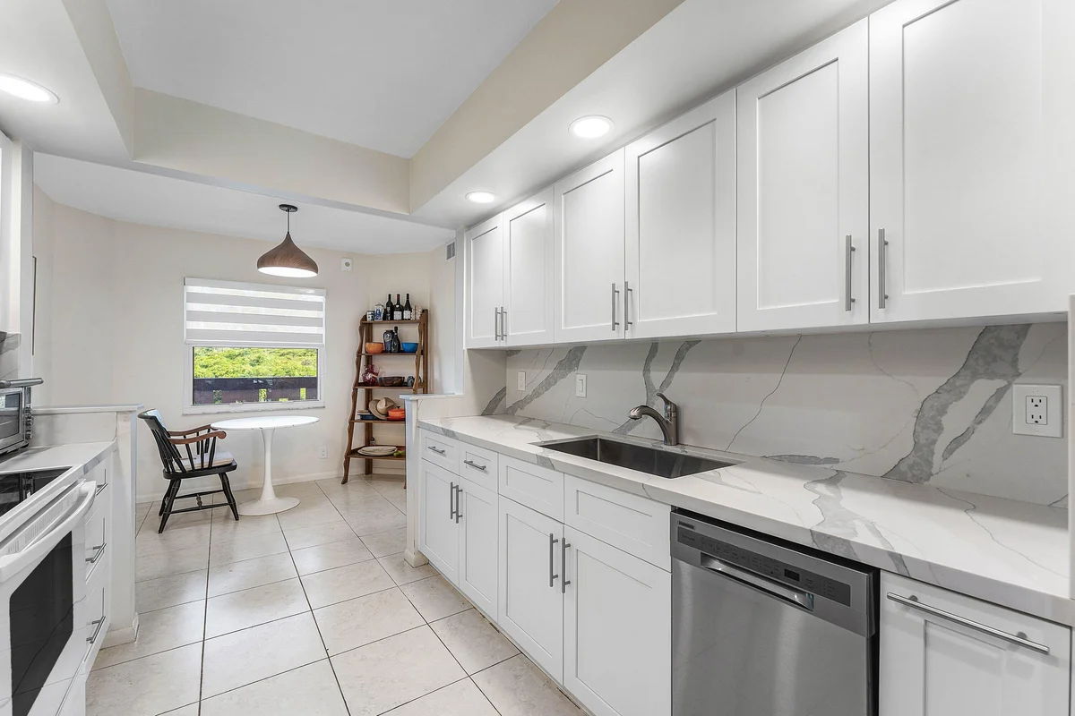 1702 Andros Isle #C4, Coconut Creek: photo 1 of 39