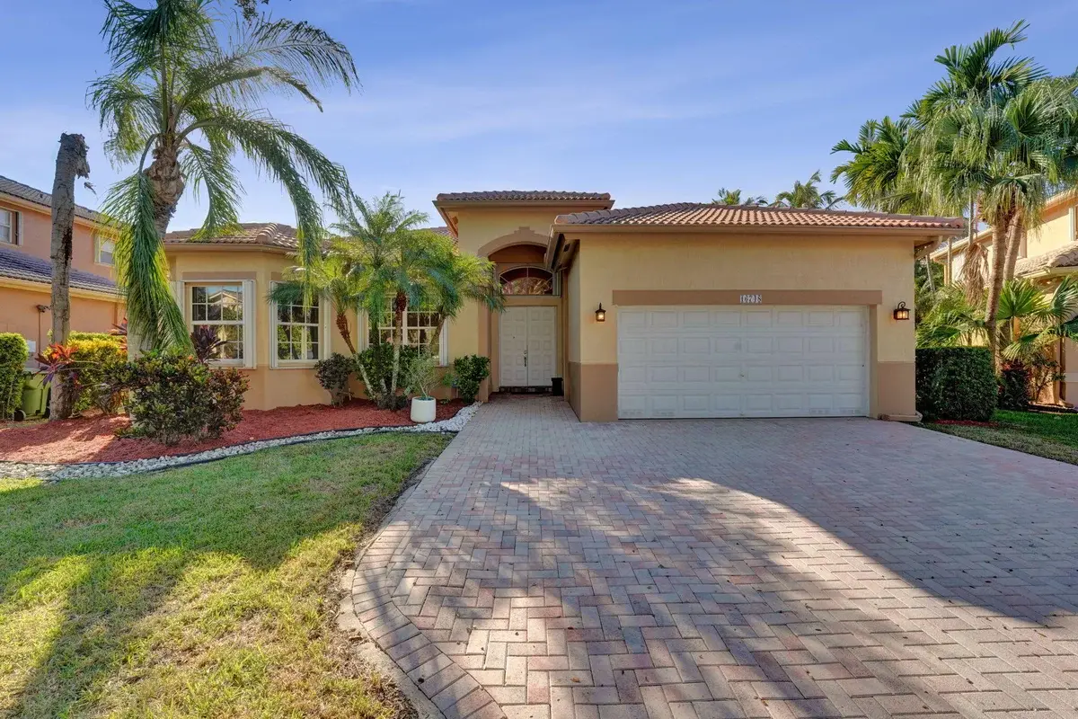 16748 NW 15th St, Pembroke Pines: photo 1 of 54