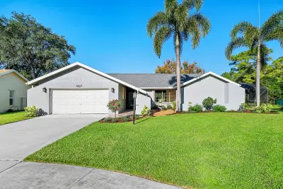 5527 Adair Way, Lake Worth: photo 1 of 75