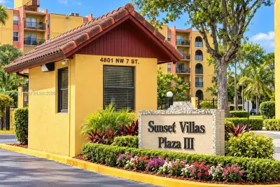 4717 NW 7th St #203-10, Miami: photo 1 of 7