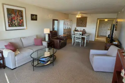 3510 Oaks Way #807, Pompano Beach: photo 1 of 24