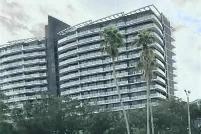 13899 Biscayne Blvd #1501, North Miami Beach: photo 1 of 35