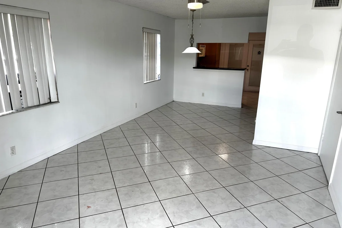 3777 NW 78th Ave #6A, Davie: photo 1 of 9