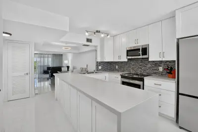 23099 Barwood Ln N #308, Boca Raton: photo 1 of 41