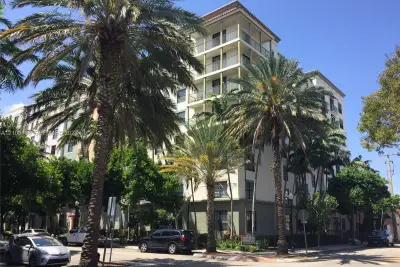 1919 Van Buren St #219A, Hollywood: photo 1 of 24