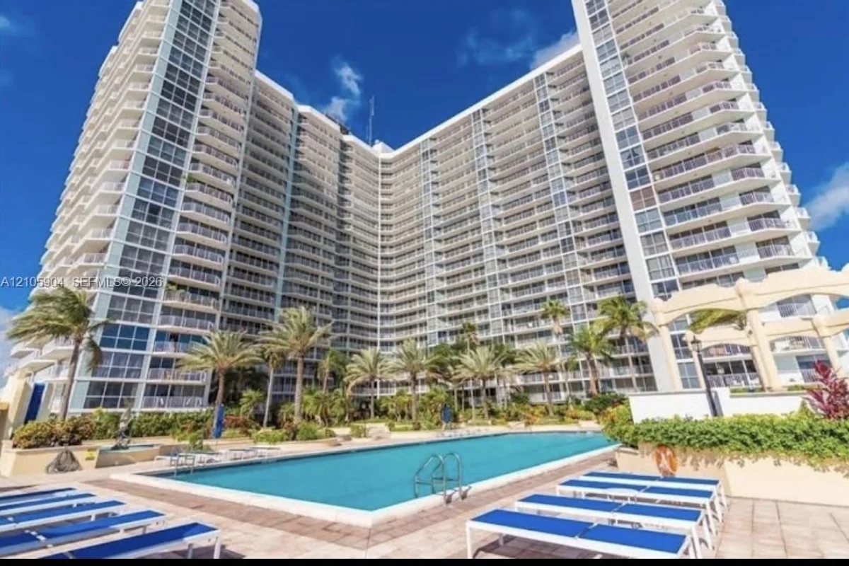 7601 E Treasure Dr #2417, North Bay Village: photo 1 of 25