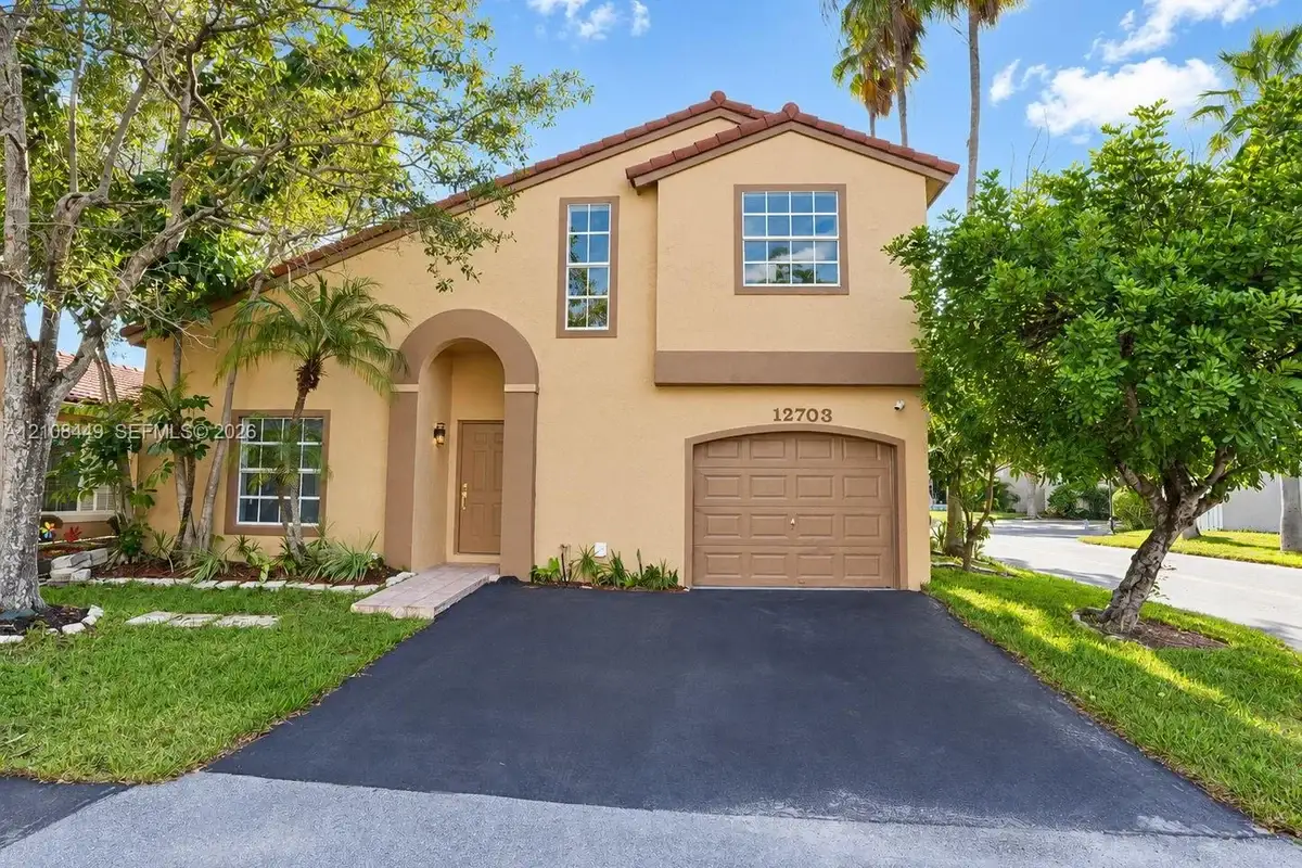 12703 NW 15th St, Sunrise: photo 1 of 33