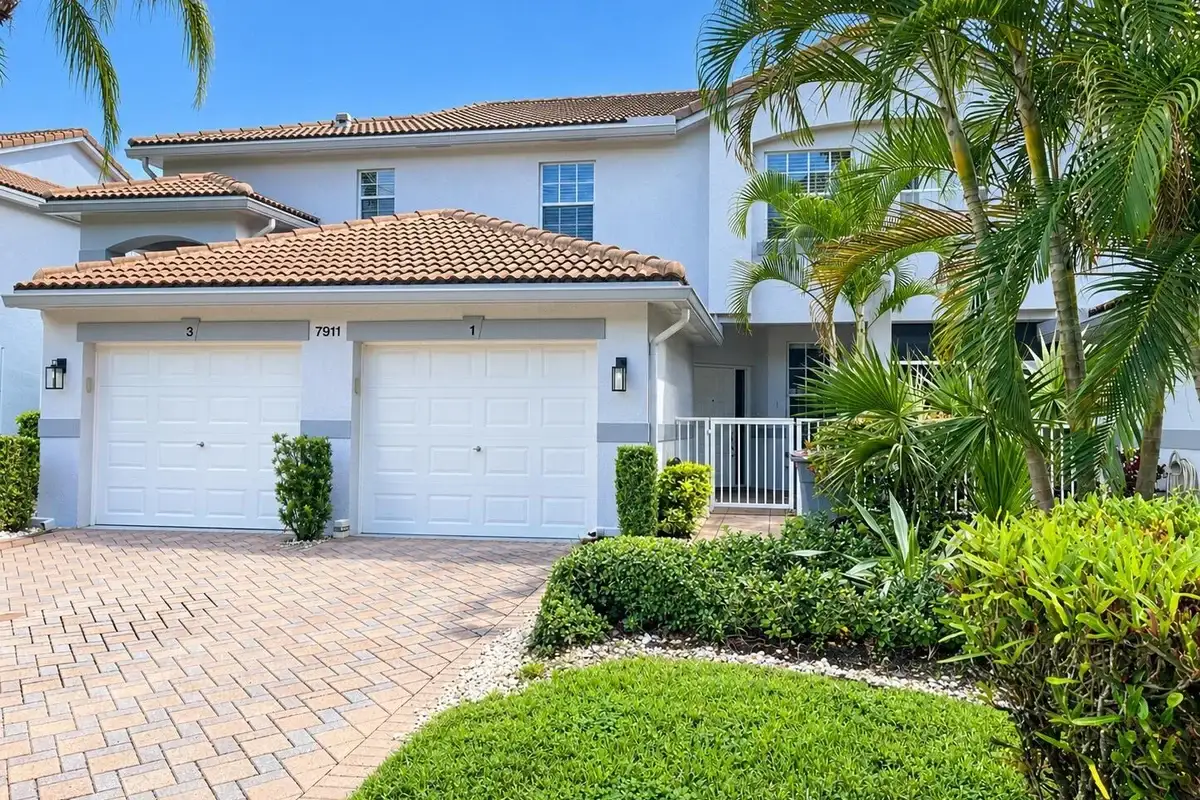7911 Laina Ln #1, Boynton Beach: photo 1 of 60