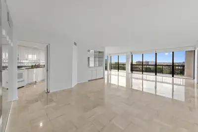 1900 Consulate Pl #1004, West Palm Beach: photo 1 of 80