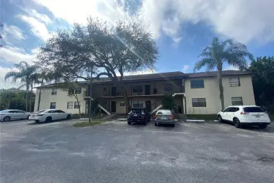 3263 Kirk Rd #2, Lake Worth: photo 1 of 17