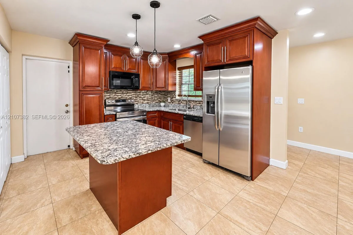 859 Caroline Cir, Palm Beach: photo 1 of 31
