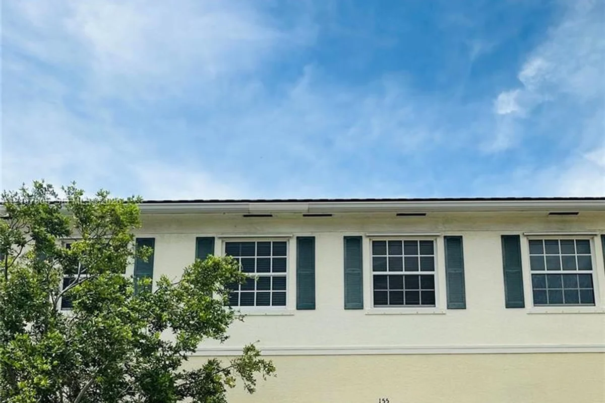 155 SW 7th Ct, Pompano Beach: photo 1 of 34