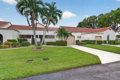 5887 Parkwalk Cir W, Boynton Beach: photo 1 of 41