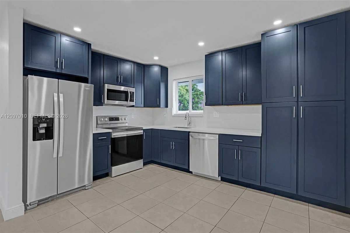 Home in Hallandale Beach: photo 1 of 35